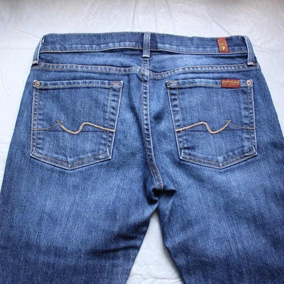 7 for all Mankind Straight Leg Size 27 Medium Wash Mid Rise - Picture 5 of 6